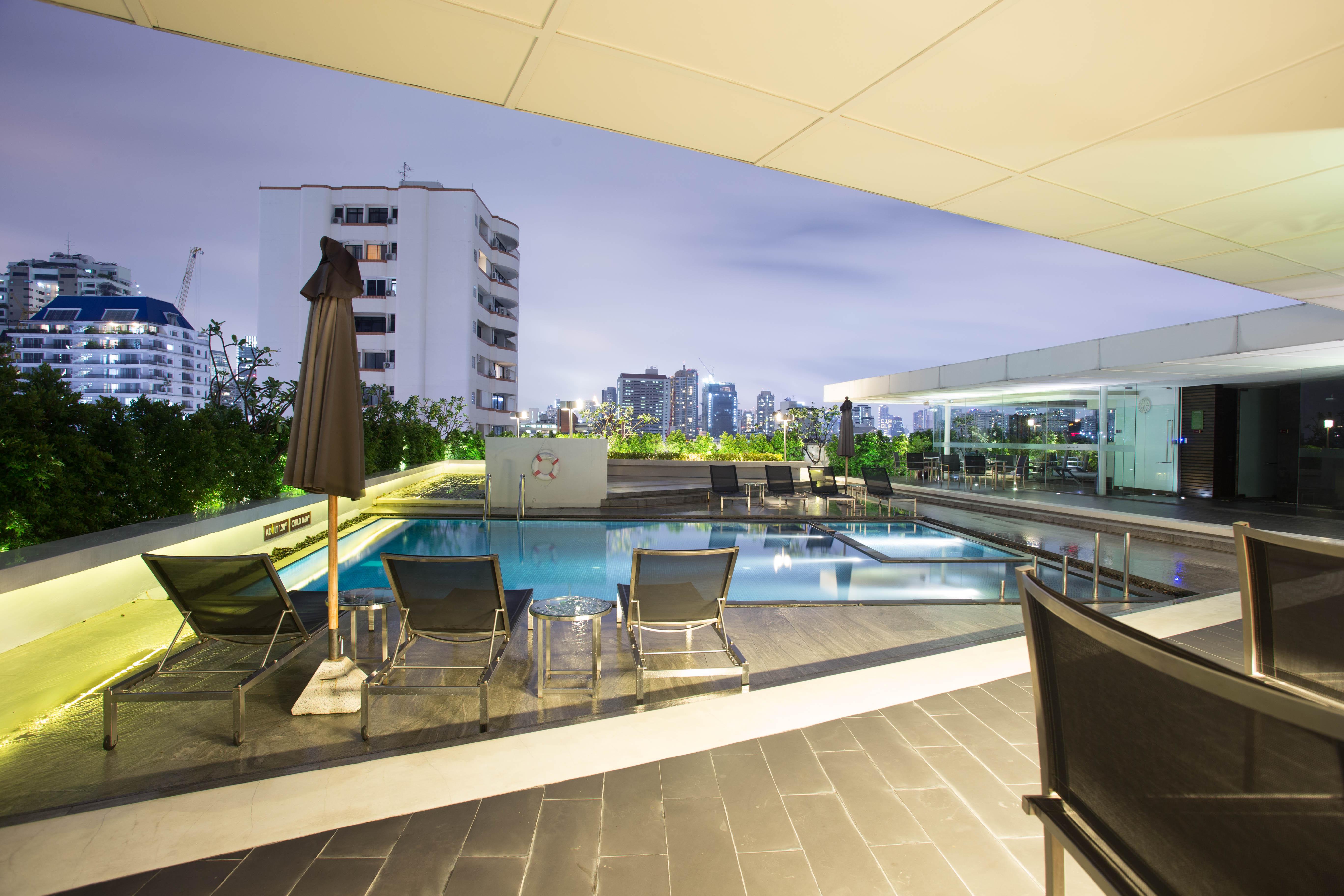 Oakwood Residence Sukhumvit Thonglor Bangkok Kültér fotó